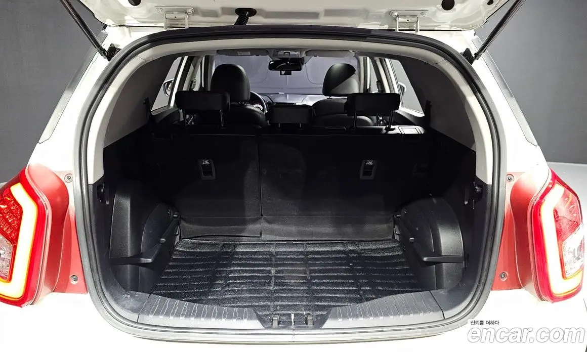 SsangYong TIBOLI 2017 1.6 автомат (гидро), фото 20