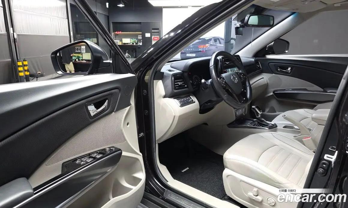 SsangYong TIBOLI 2019 1.5 автомат (гидро), фото 13