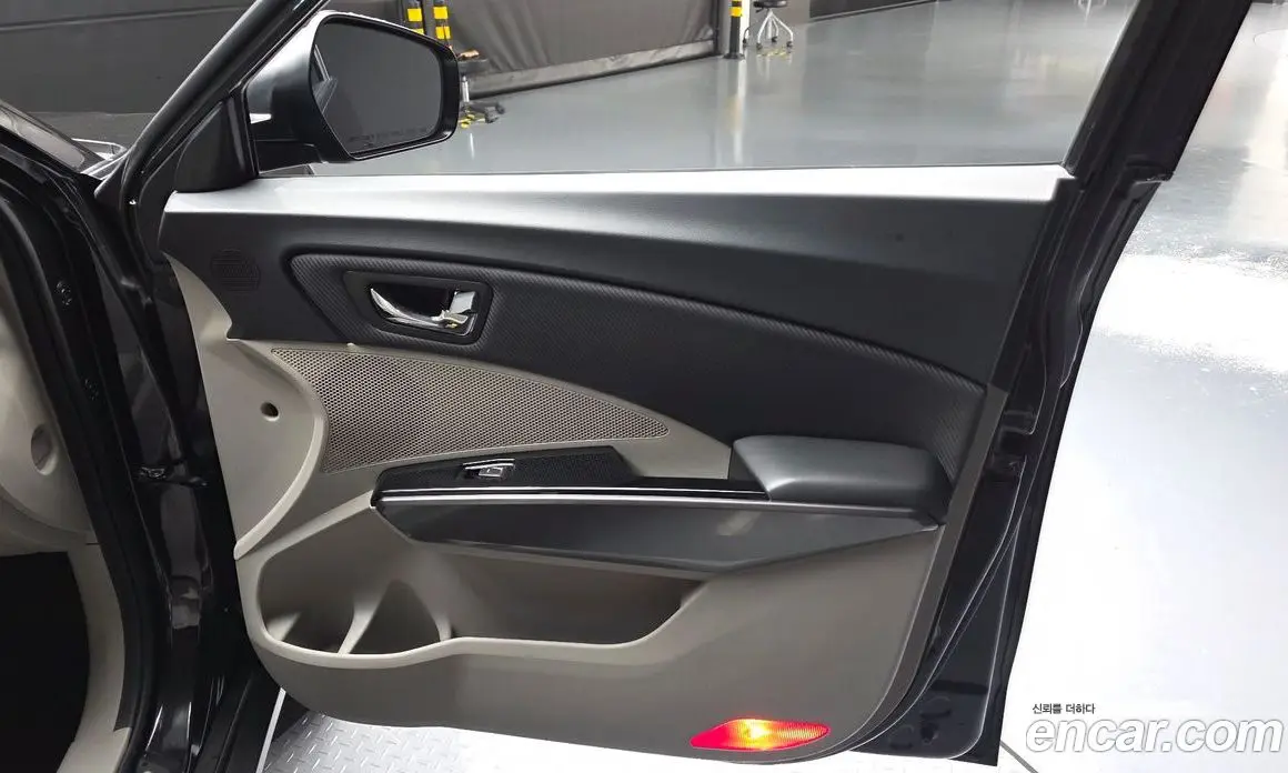 SsangYong TIBOLI 2019 1.5 автомат (гидро), фото 14
