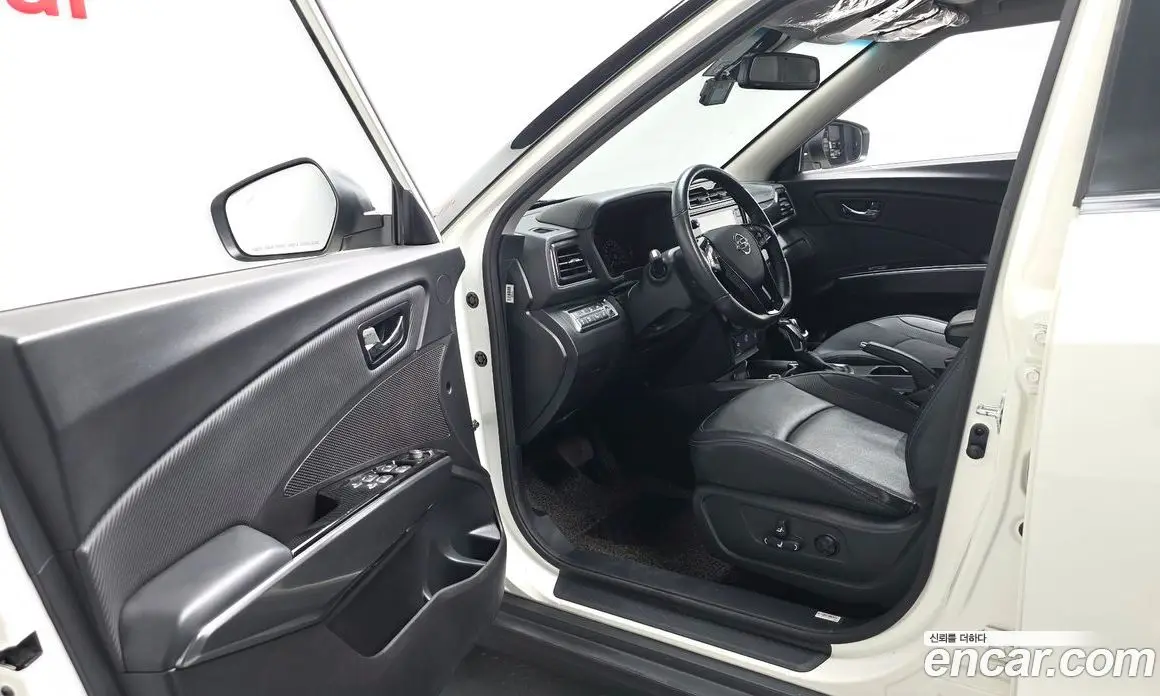 SsangYong TIBOLI 2021 1.5 автомат (гидро), фото 13