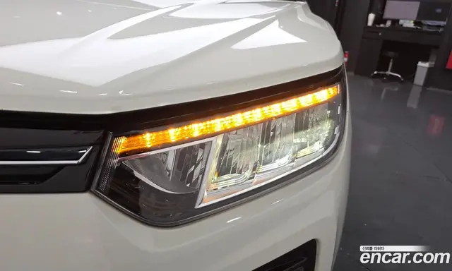 SsangYong TIBOLI 2021 1.5 автомат (гидро), миниатюра 8