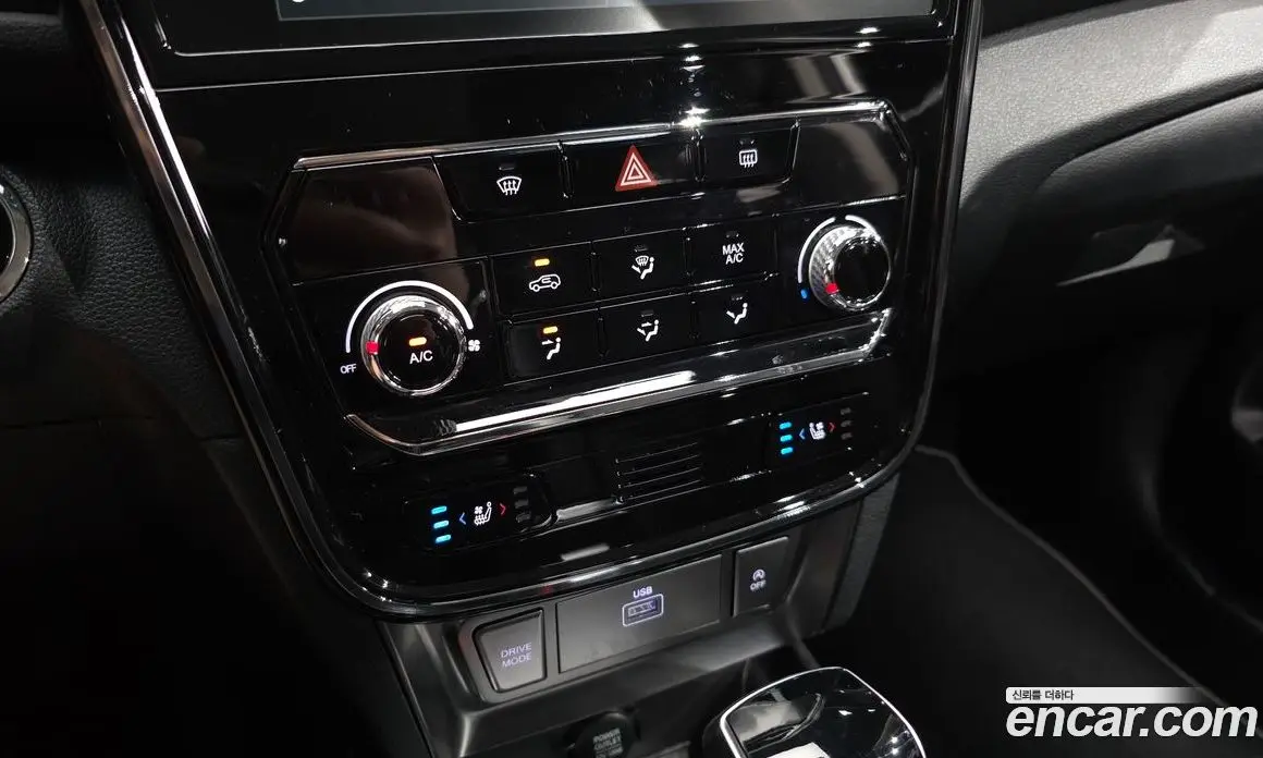 SsangYong TIBOLI 2022 1.5 автомат (гидро), фото 17