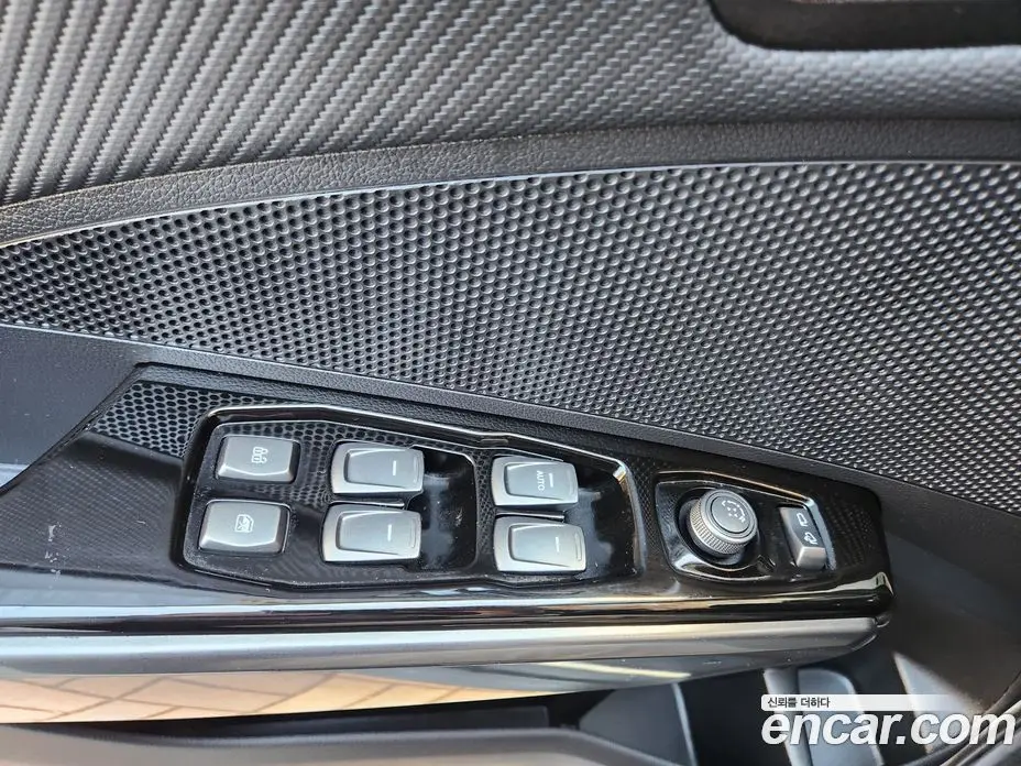 SsangYong TIBOLI 2022 1.5 автомат (гидро), фото 9