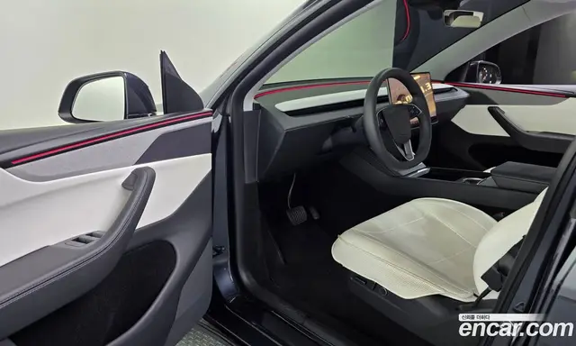 Tesla Model Y 2025 0.2 автомат (гидро), миниатюра 12