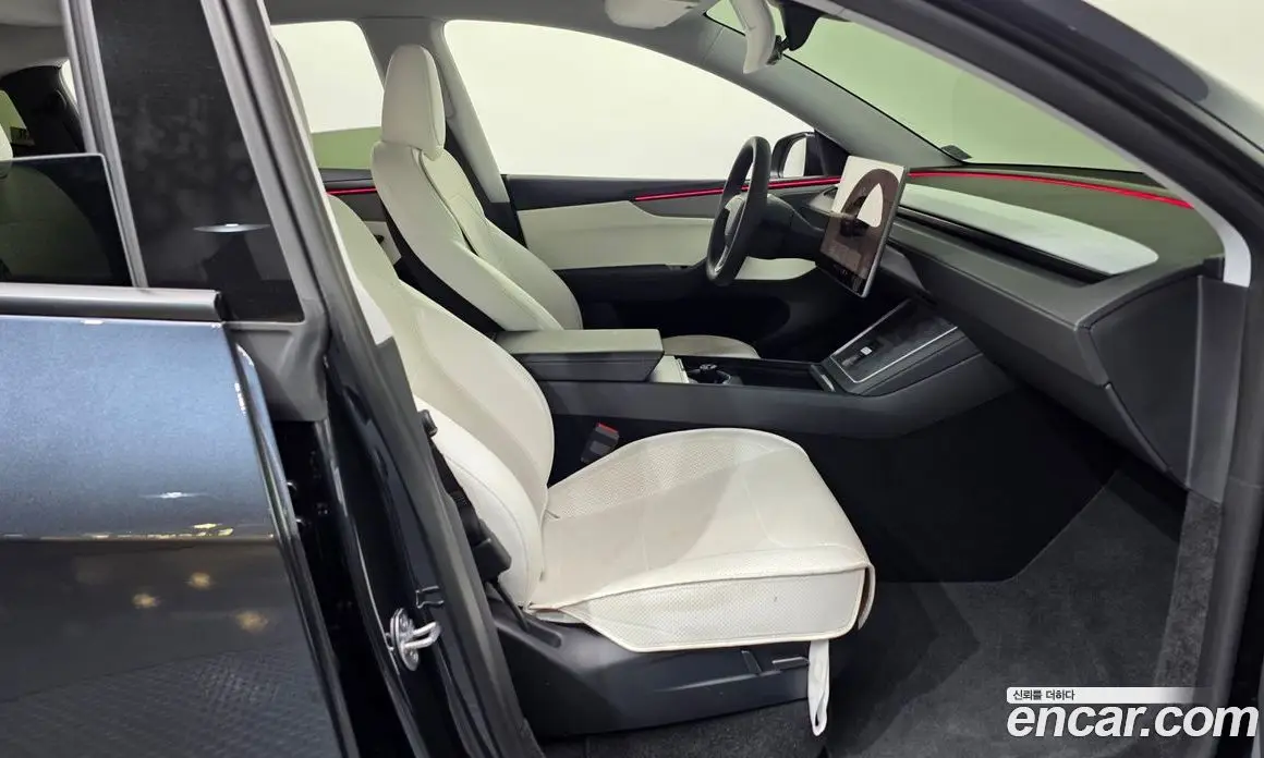 Tesla Model Y 2025 0.2 автомат (гидро), фото 16