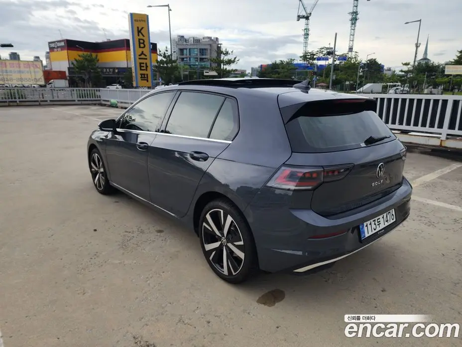 Volkswagen Golf 2025 2.0 автомат (гидро), фото 4