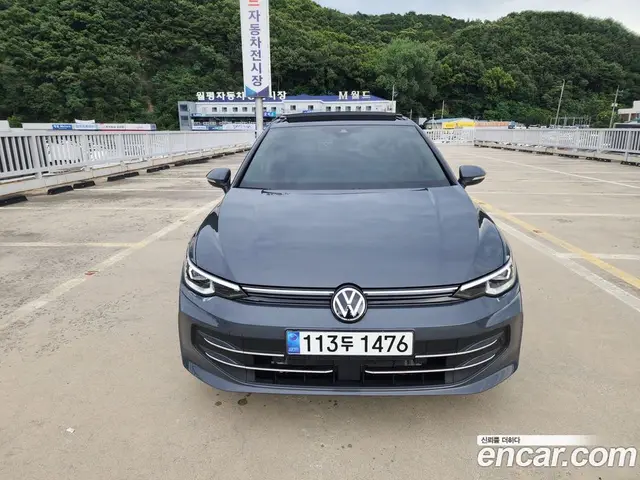 Volkswagen Golf 2025 2.0 автомат (гидро), миниатюра 5