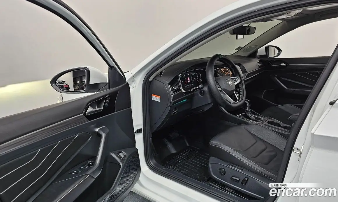 Volkswagen Jetta 2024 1.5 автомат (гидро), фото 13