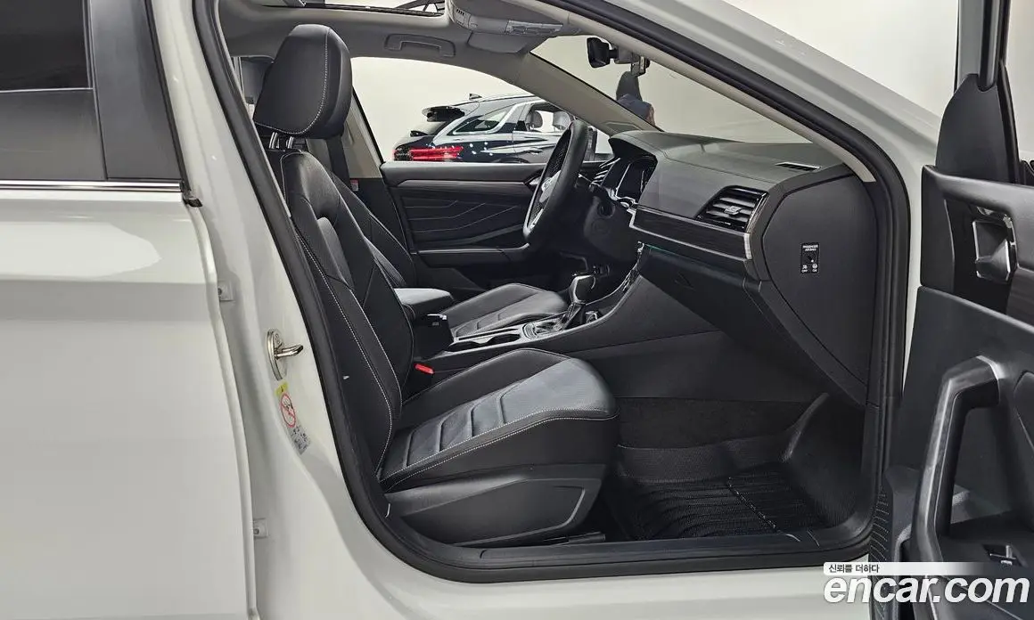 Volkswagen Jetta 2024 1.5 автомат (гидро), фото 16