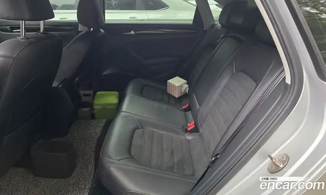 Volkswagen Passat 2015 2.0 автомат (гидро), миниатюра 6