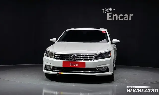 Volkswagen Passat 2018 2.0 автомат (гидро), миниатюра 3