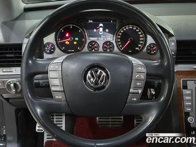 Volkswagen Phaeton 2011 3.0 автомат (гидро), миниатюра 9 Volkswagen Phaeton 2011 3.0 автомат (гидро), миниатюра 9
