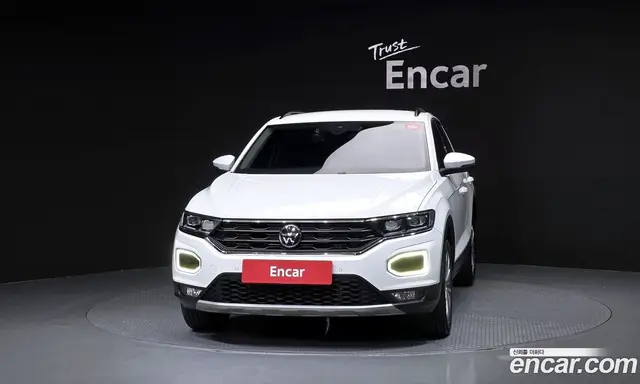 Volkswagen T-Roc 2021 2.0 автомат (гидро), миниатюра 3