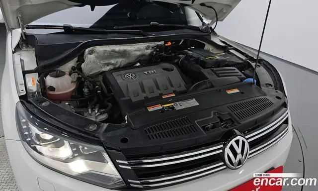 Volkswagen Tiguan 2013 2.0 автомат (гидро), миниатюра 6