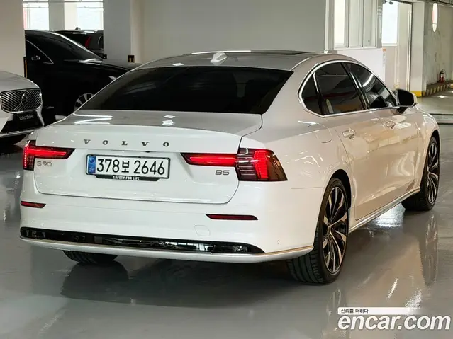 Volvo S90 2025 2.0 автомат (гидро), миниатюра 2 Volvo S90 2025 2.0 автомат (гидро), миниатюра 2