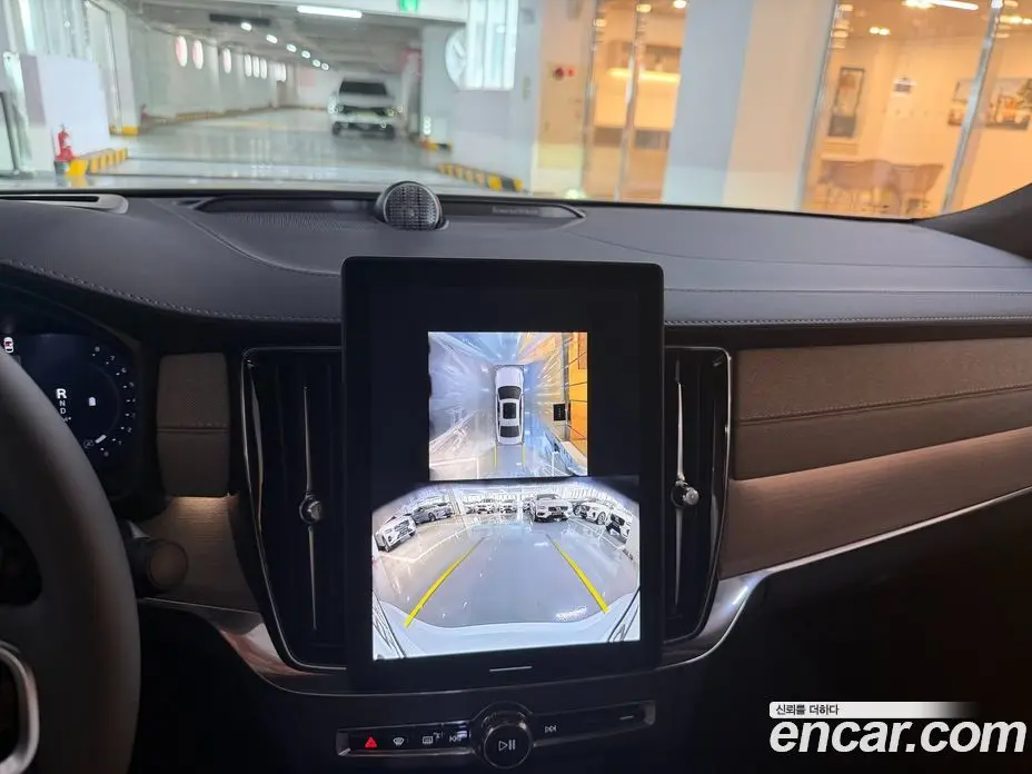Volvo S90 2025 2.0 автомат (гидро), фото 15 Volvo S90 2025 2.0 автомат (гидро), фото 15