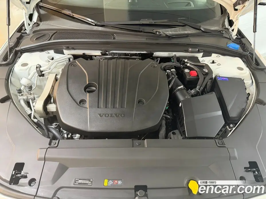 Volvo S90 2025 2.0 автомат (гидро), фото 6 Volvo S90 2025 2.0 автомат (гидро), фото 6