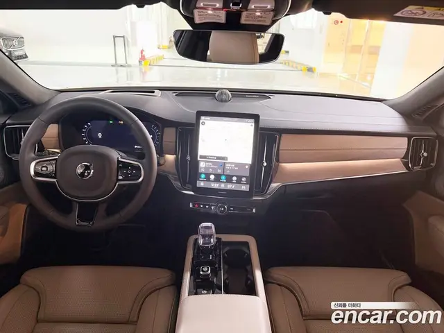 Volvo S90 2025 2.0 автомат (гидро), миниатюра 7 Volvo S90 2025 2.0 автомат (гидро), миниатюра 7