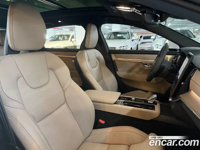 Volvo S90 2025 2.0 автомат (гидро), миниатюра 10 Volvo S90 2025 2.0 автомат (гидро), миниатюра 10