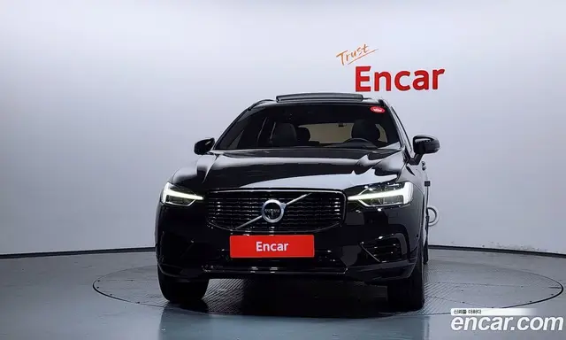 Volvo XC60 2020 2.0 автомат (гидро), миниатюра 3