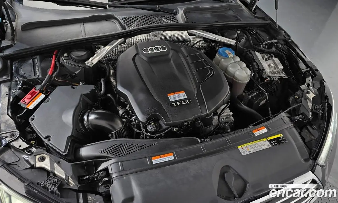 Audi A4 2016 2.0 автомат (гидро), фото 6