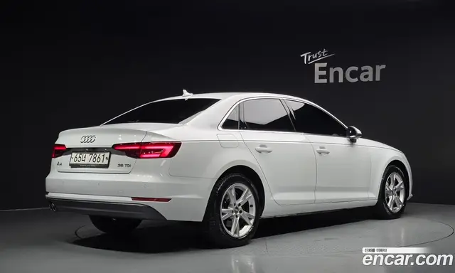Audi A4 2018 2.0 автомат (гидро), миниатюра 2