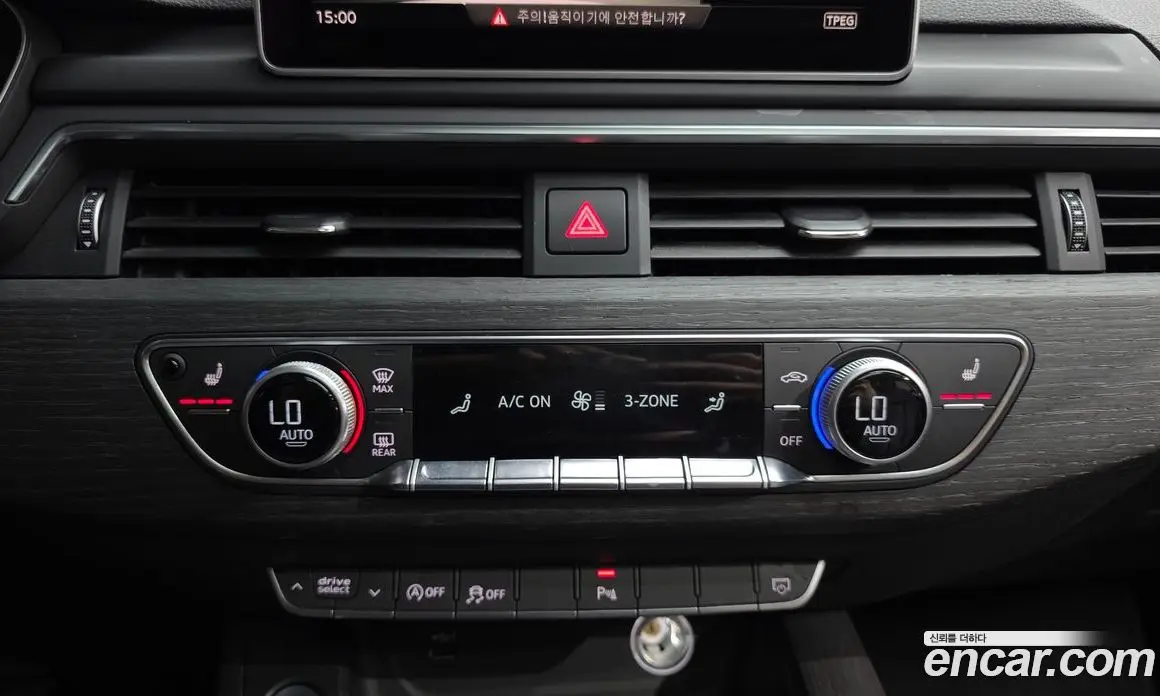 Audi A4 2018 2.0 автомат (гидро), фото 18