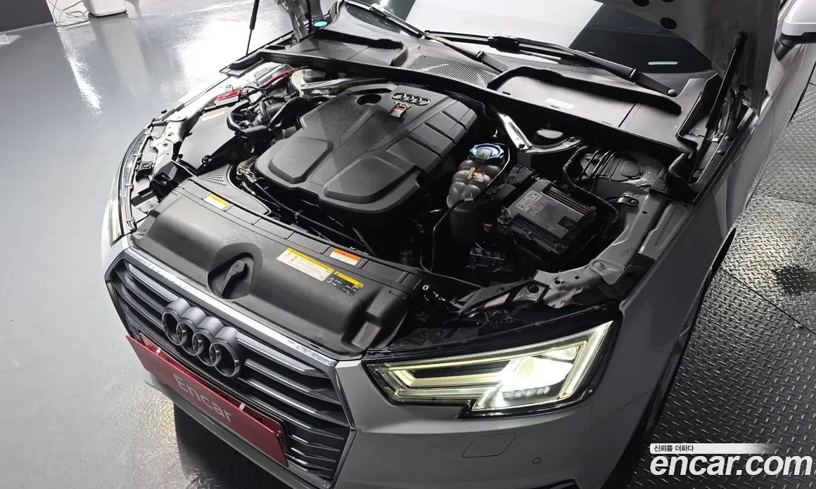 Audi A4 2018 2.0 автомат (гидро), фото 6
