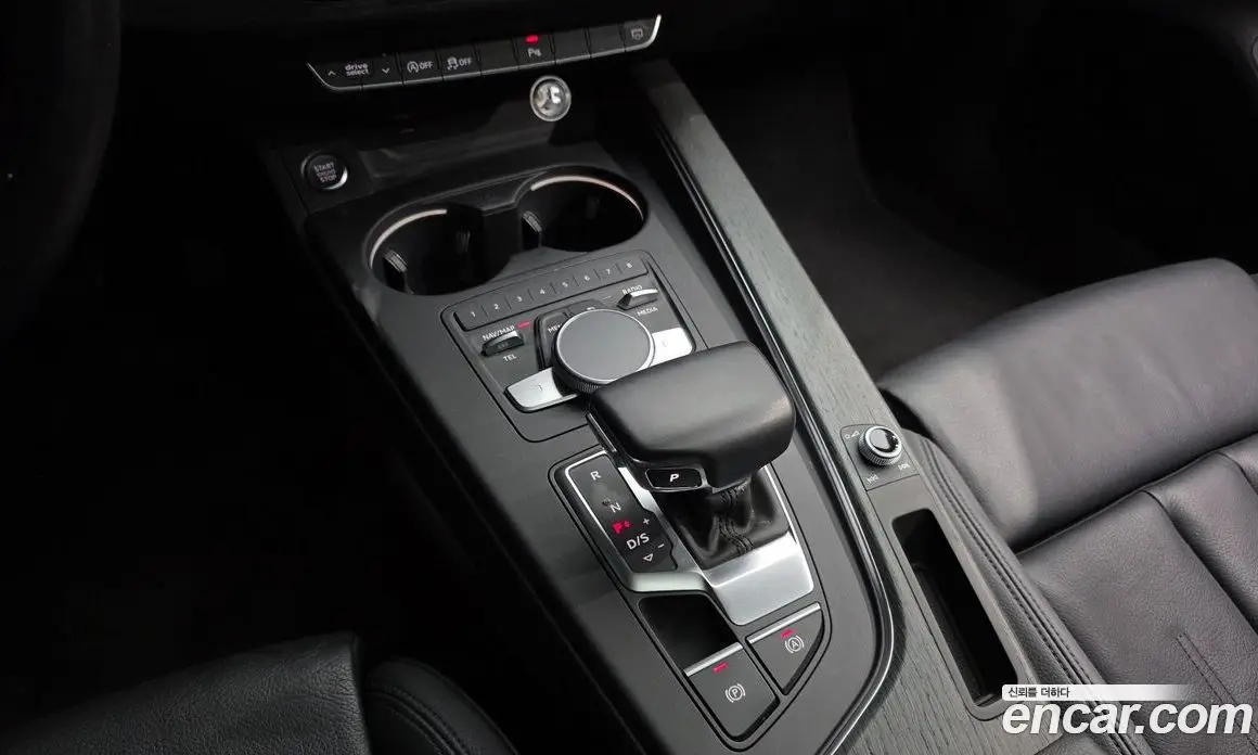 Audi A4 2018 2.0 автомат (гидро), фото 9