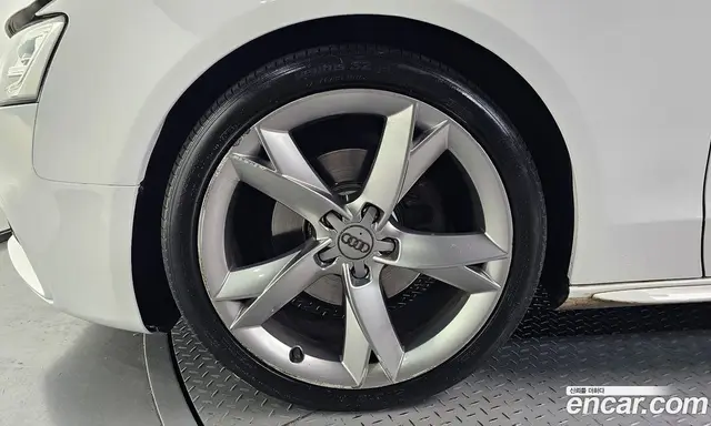 Audi A5 2016 2.0 автомат (гидро), миниатюра 5