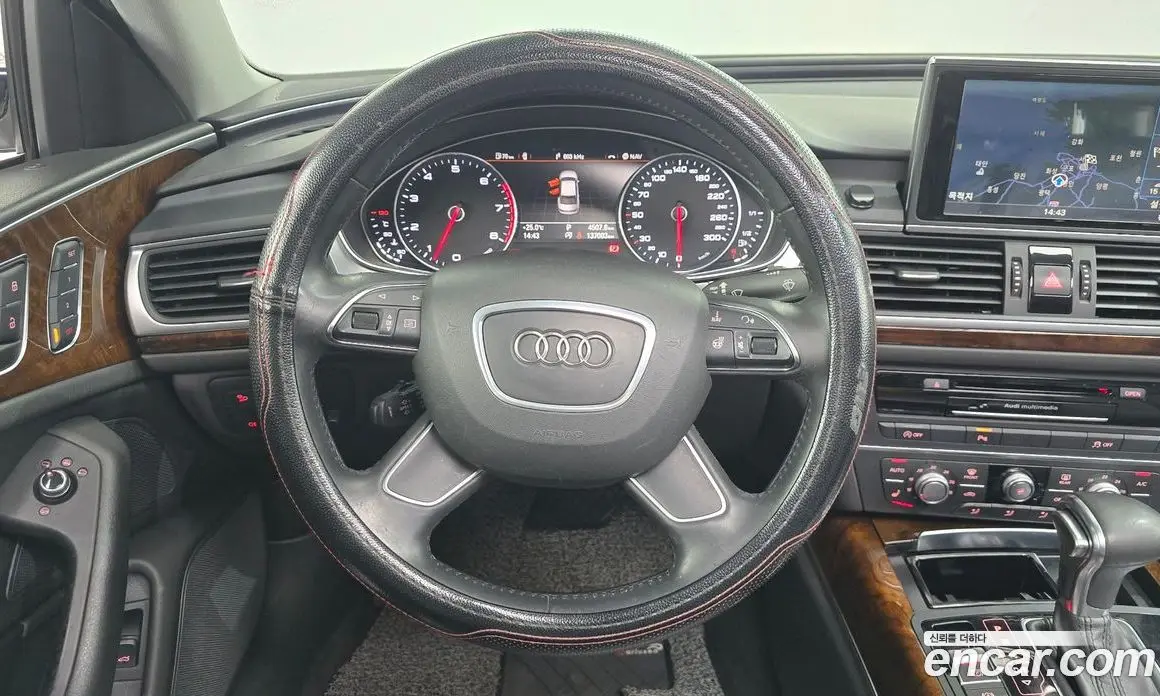 Audi A6 2014 3.0 автомат (гидро), фото 14
