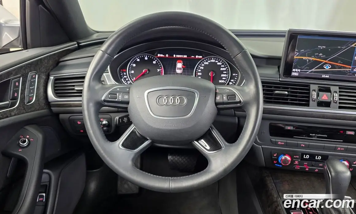 Audi A6 2018 2.0 автомат (гидро), фото 14