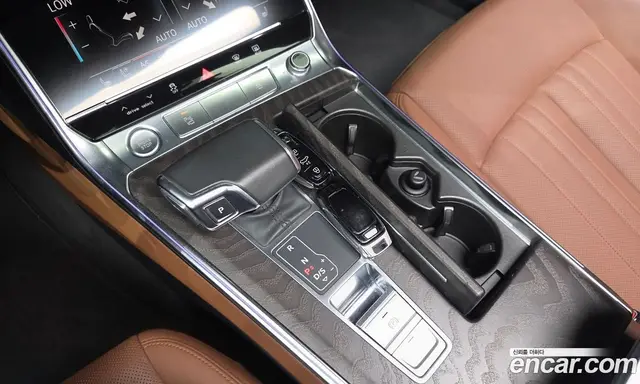 Audi A6 2020 2.0 автомат (гидро), миниатюра 9