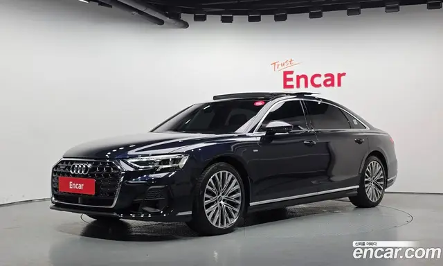 Audi A8, 2023, 7 116 км
