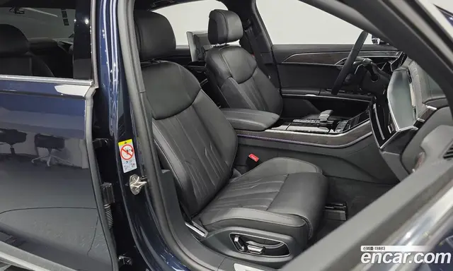 Audi A8 2023 3.0 автомат (гидро), миниатюра 12