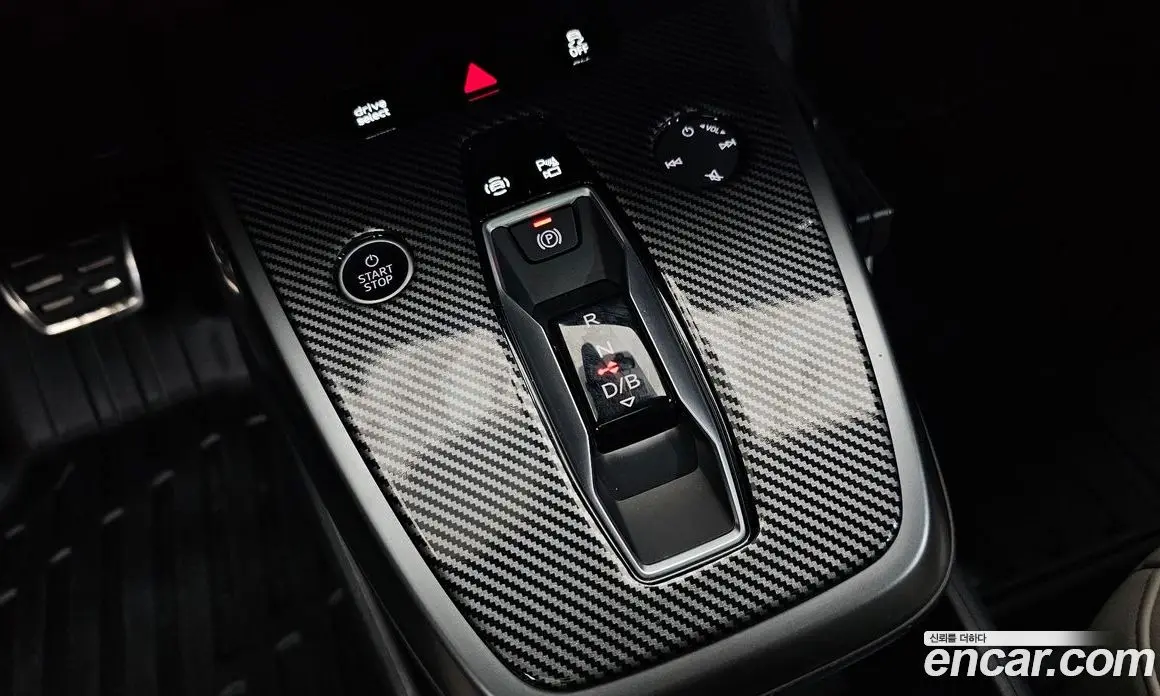 Audi Q4 e-tron 2023 0.2 автомат (гидро), фото 11