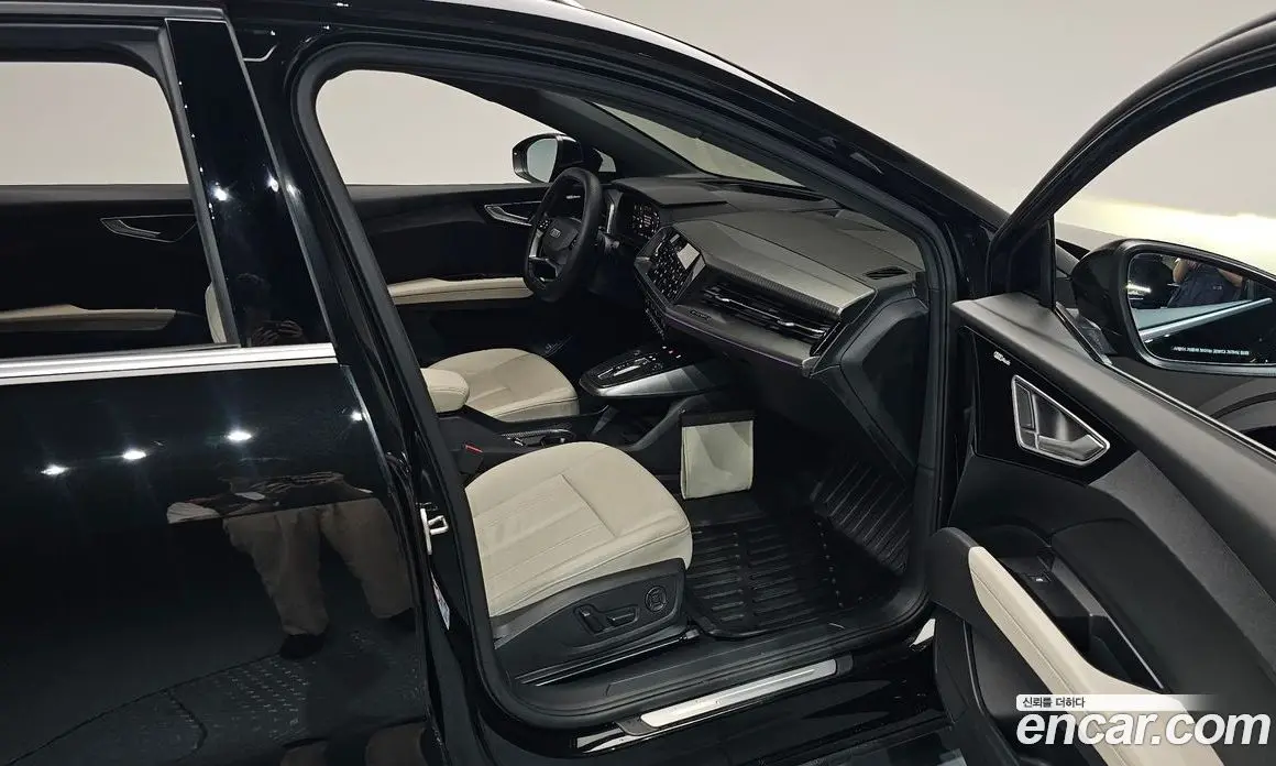 Audi Q4 e-tron 2023 0.2 автомат (гидро), фото 15