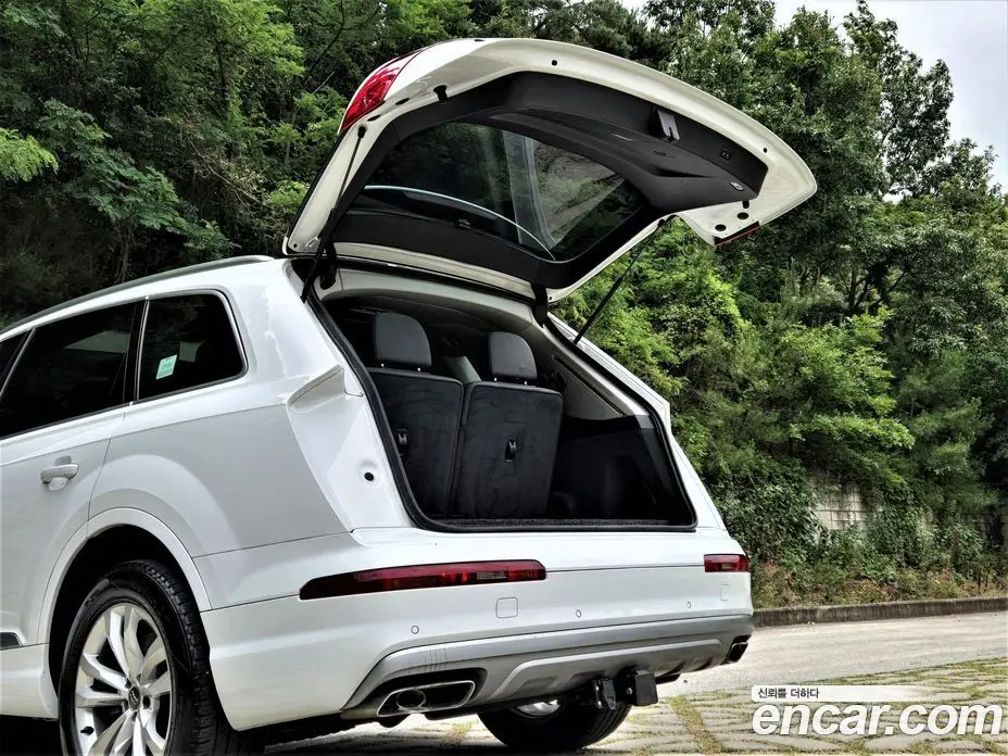 Audi Q7 2016 3.0 автомат (гидро), фото 20