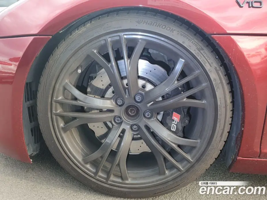 Audi R8 2013 5.2 автомат (гидро), фото 12