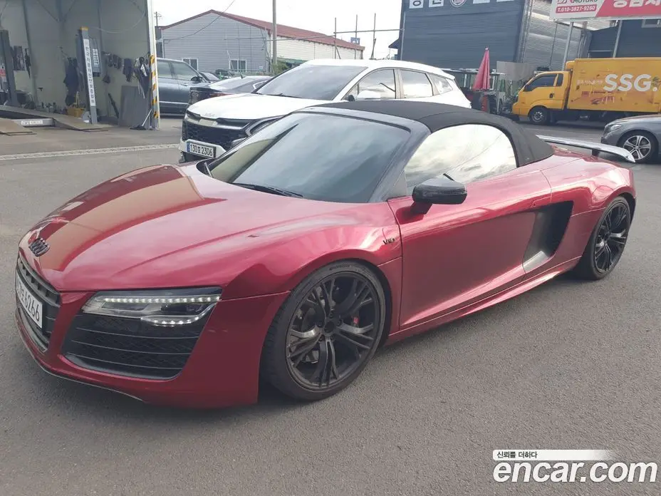 Audi R8 2013 5.2 автомат (гидро), фото 3