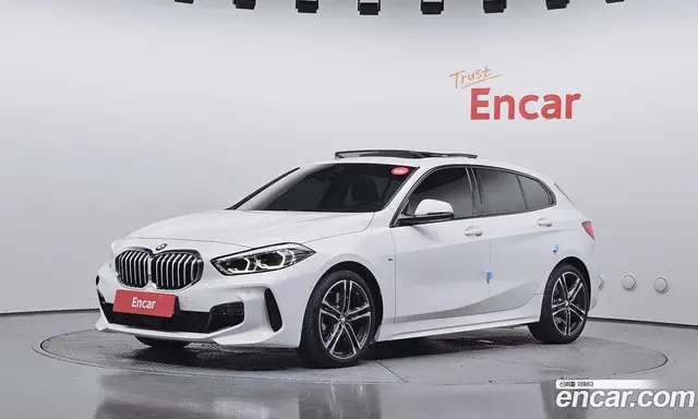 BMW 1 серия 2023 2.0 автомат (гидро), миниатюра 1 BMW 1 серия 2023 2.0 автомат (гидро), миниатюра 1