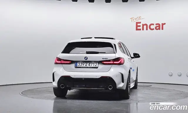 BMW 1 серия 2023 2.0 автомат (гидро), миниатюра 4 BMW 1 серия 2023 2.0 автомат (гидро), миниатюра 4