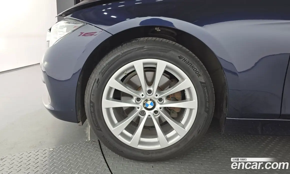 BMW 3 серия 2016 2.0 автомат (гидро), фото 5