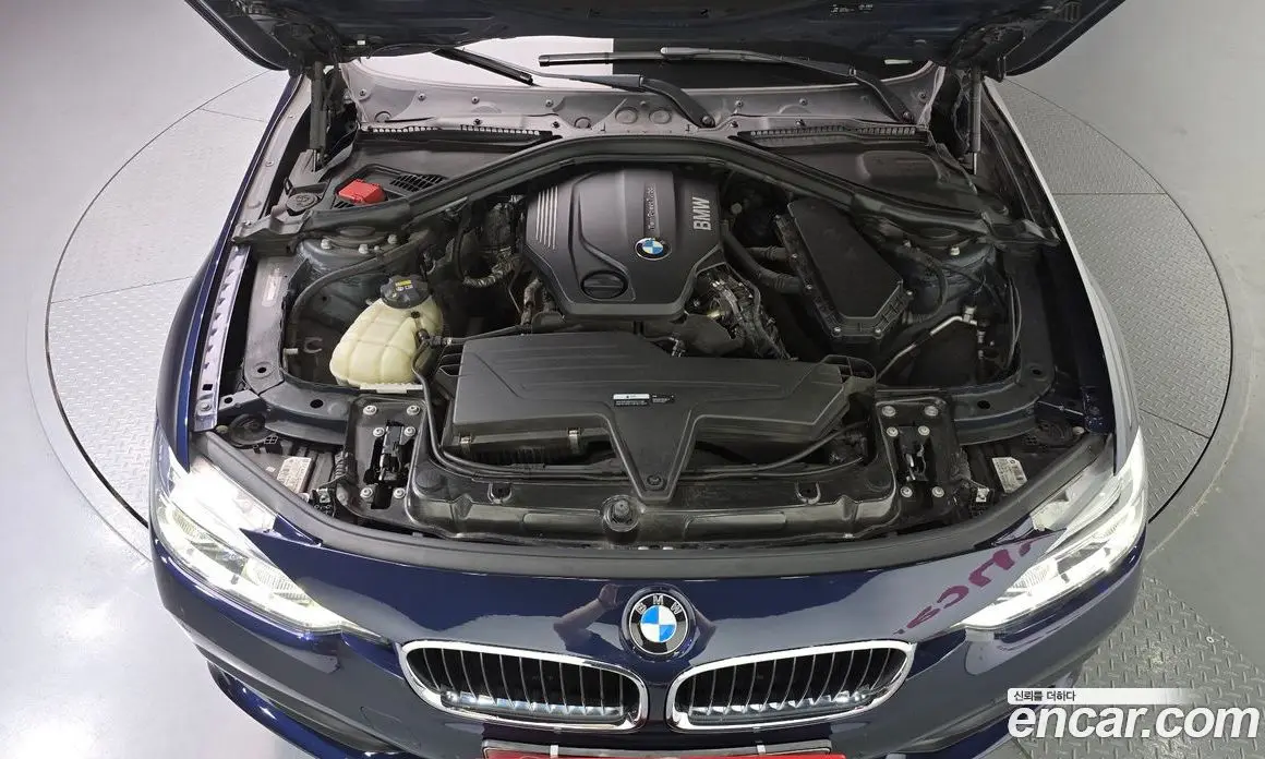BMW 3 серия 2016 2.0 автомат (гидро), фото 6