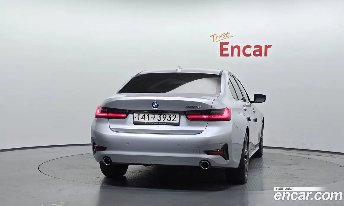 BMW 3 серия 2020 2.0 автомат (гидро), фото 4