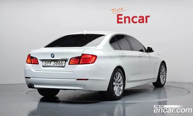 BMW 5 серия 2012 2.0 автомат (гидро), миниатюра 2