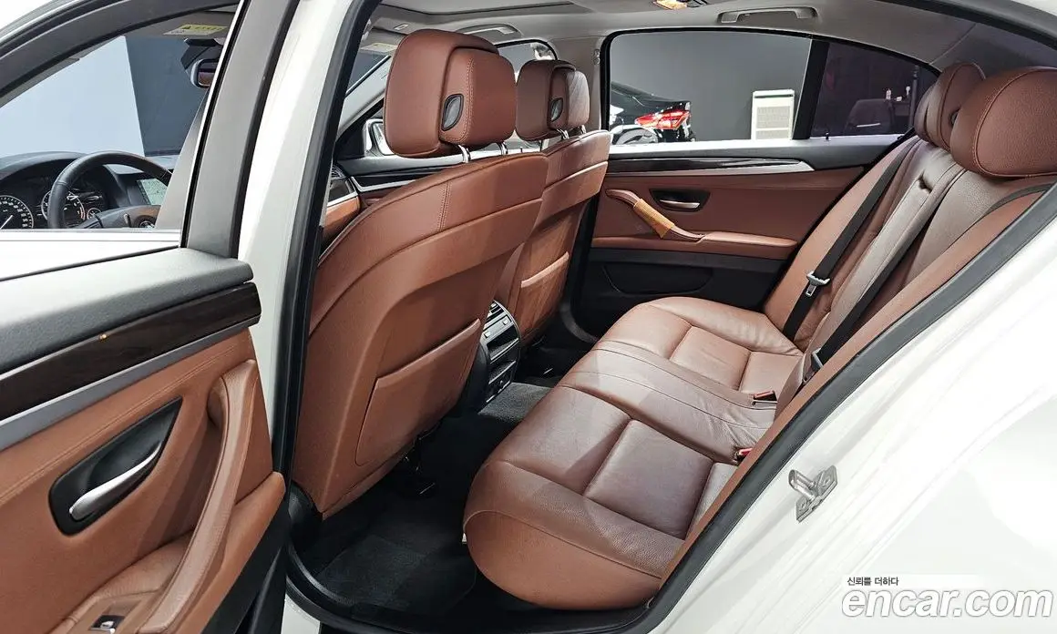 BMW 5 серия 2012 2.0 автомат (гидро), фото 11