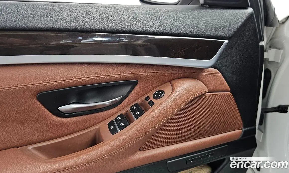 BMW 5 серия 2012 2.0 автомат (гидро), фото 18