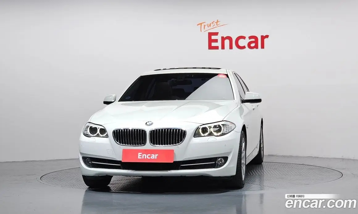 BMW 5 серия 2012 2.0 автомат (гидро), фото 3