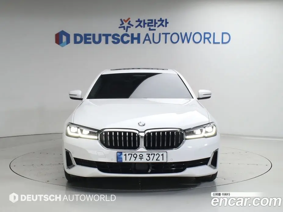 BMW 5 серия 2022 2.0 автомат (гидро), фото 3